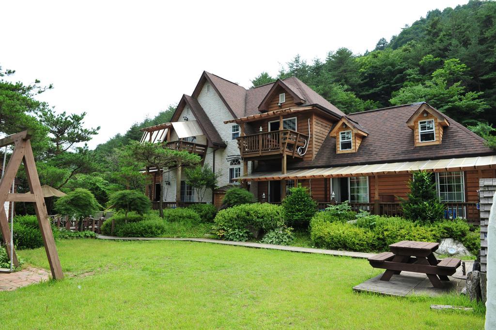 Bench House Villa Pyeongchang Exterior photo